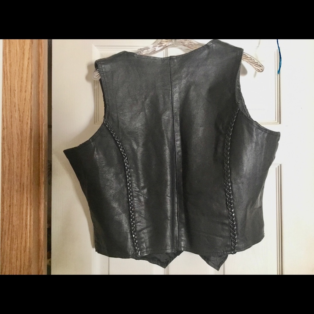 Leather vest - Picture 2 of 4